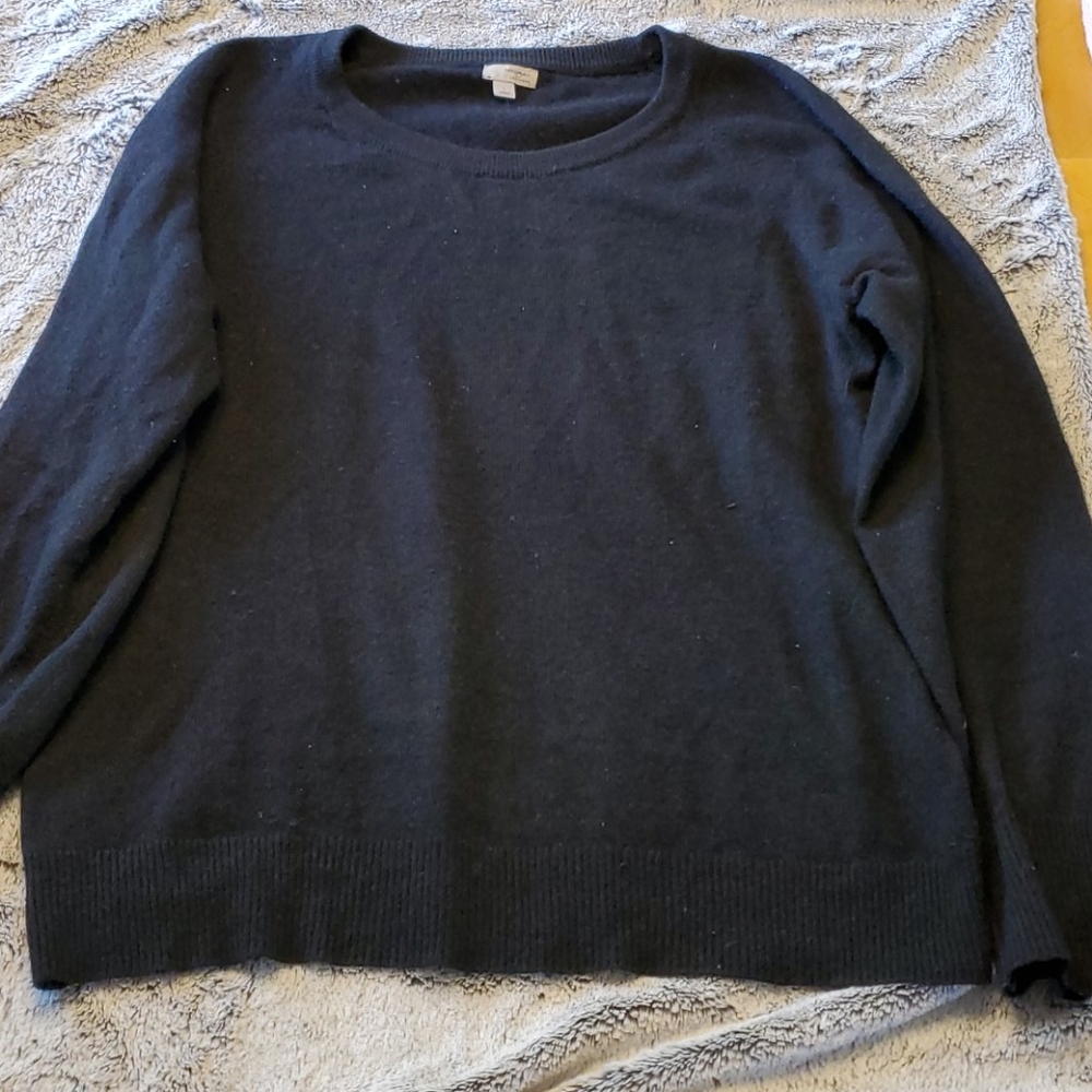 Halogan Cashmere Sweater Lrg